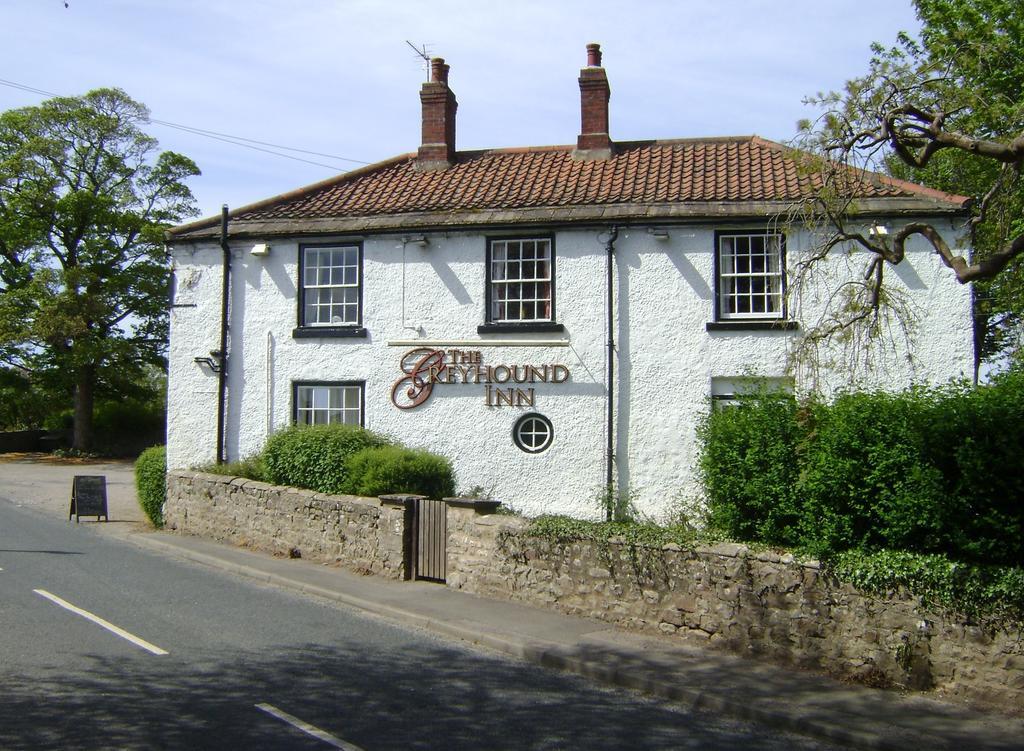 The Greyhound Inn Bedale Eksteriør billede