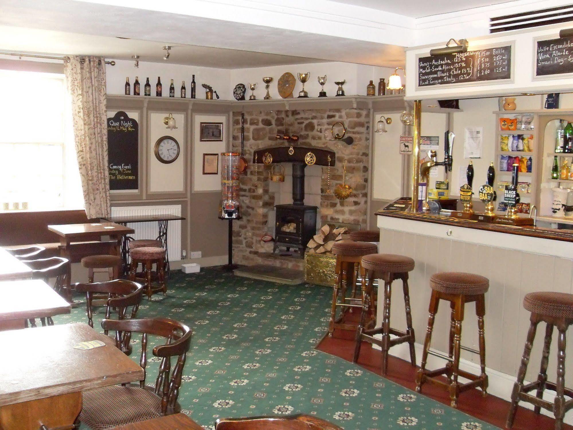 The Greyhound Inn Bedale Eksteriør billede